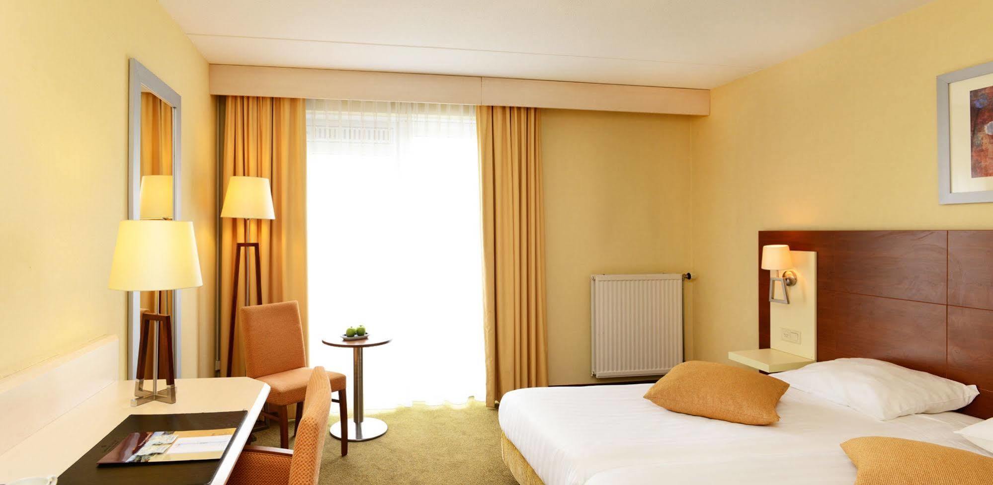 Tulip Inn Leiderdorp Eksteriør billede